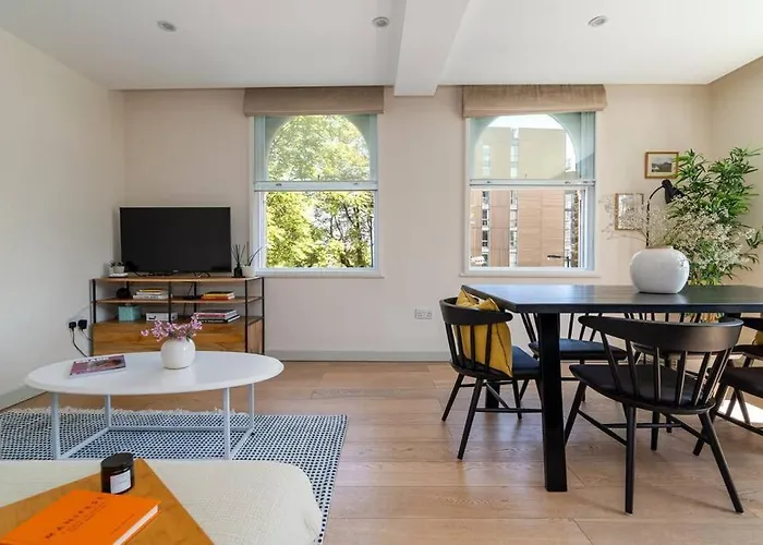 2 Bedroom Apartment In London Bridge